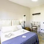 Giaco's Guest house