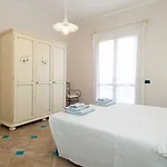 Giaco's Guest house 3*