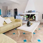Giaco's Guest house 3*